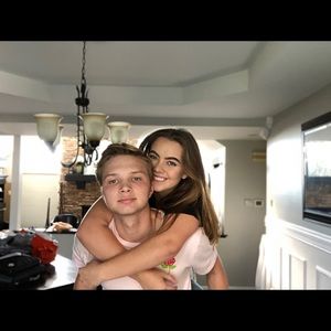 Meet your Posher, Jordan